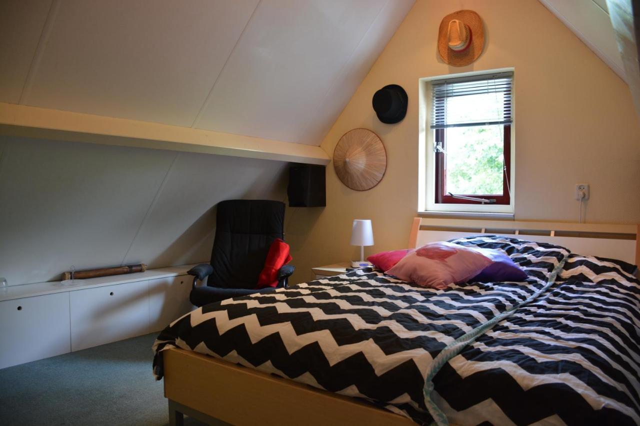 Mango House Homestay Zuidwolde  Екстер'єр фото