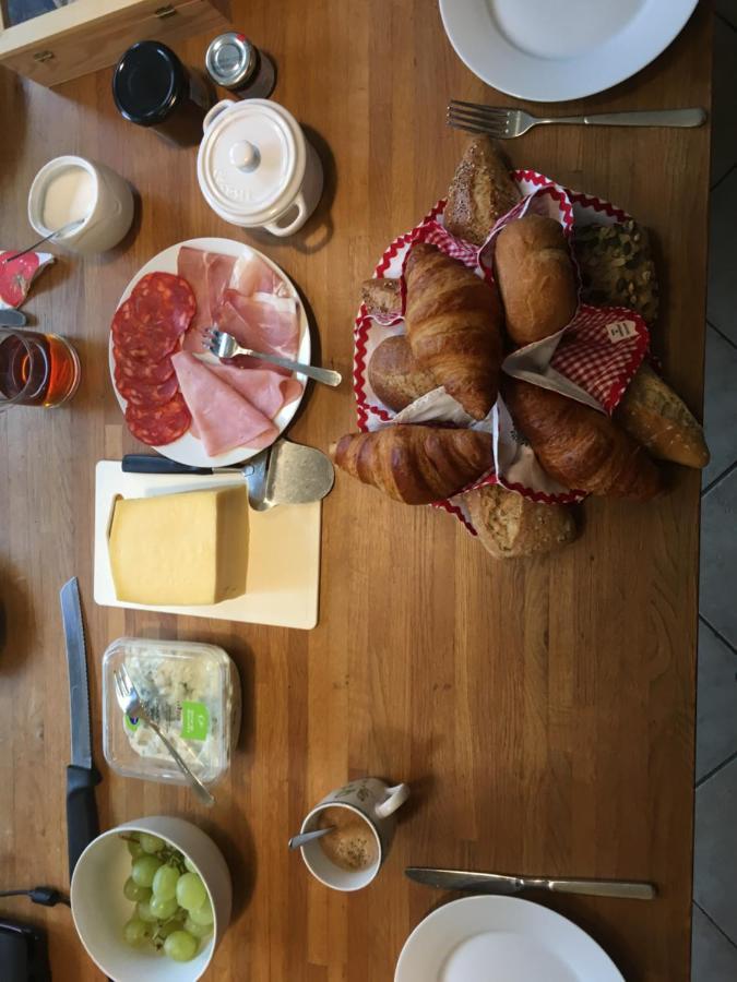Mango House Homestay Zuidwolde  Екстер'єр фото